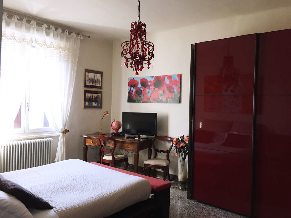 B&B Guerrazzi Pise Extérieur photo